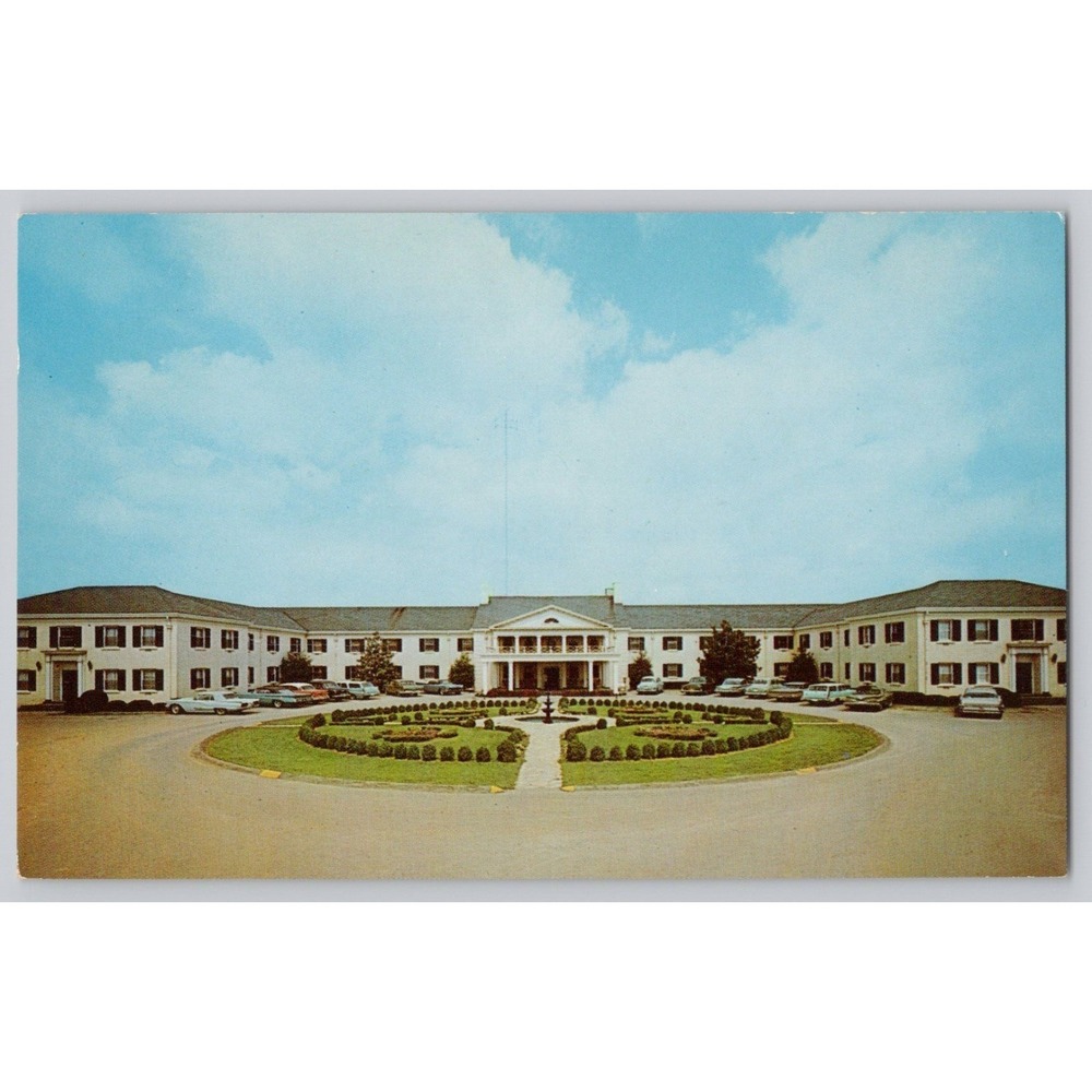 POSTCARD Lexington,‎ Kentucky Campbell House Hotel c1960s Vtg Cars Circle Drive